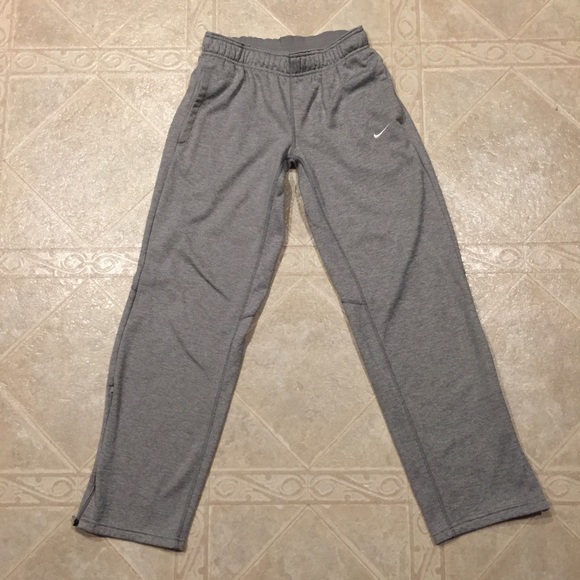 Nike Therma-Fit Sweatpants