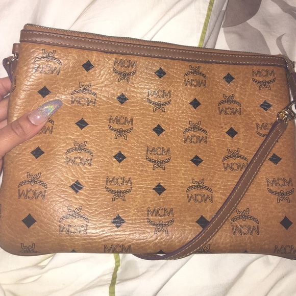 MCM medium size clutch