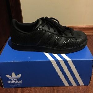 Adidas Superstar Shoe