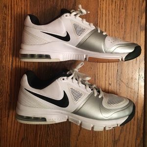 Nike Training Extreme Volley