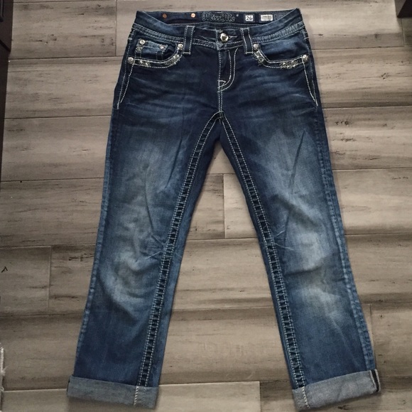 Miss Me Cropped Jeans Sz 26