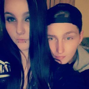 Meet your Posher, Caitlin