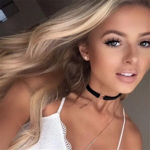 Black Gold Circle Velvet Choker✨