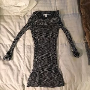 Black and white tunic