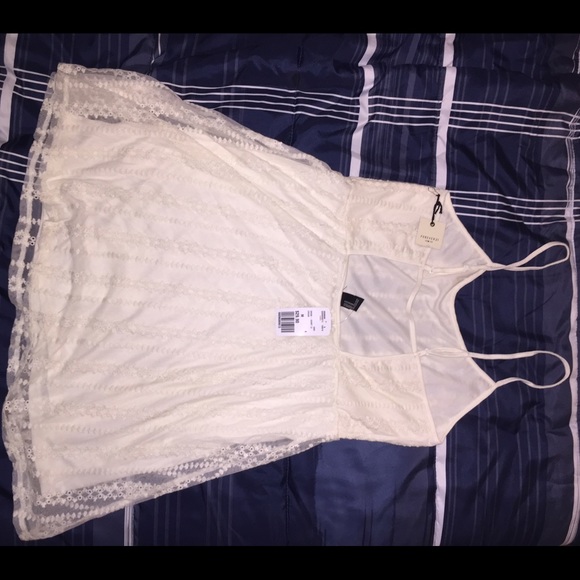 White lace dress