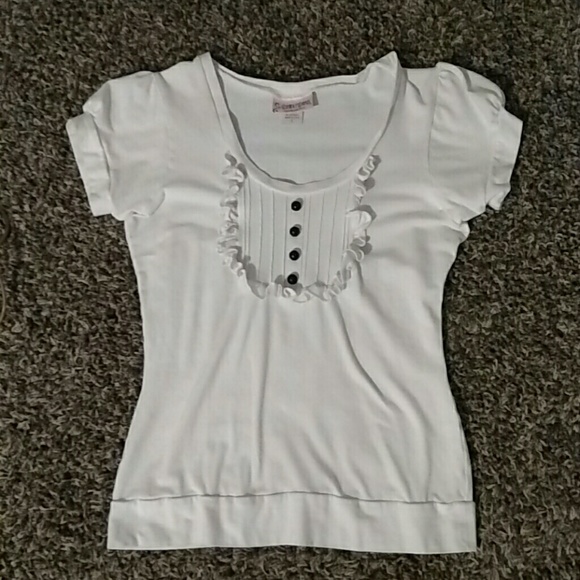 Deadly Dames by Micheline Pitt tuxedo front