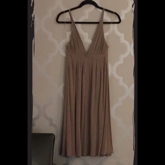 TART, Medium, low V neck dress - Picture 1 of 3