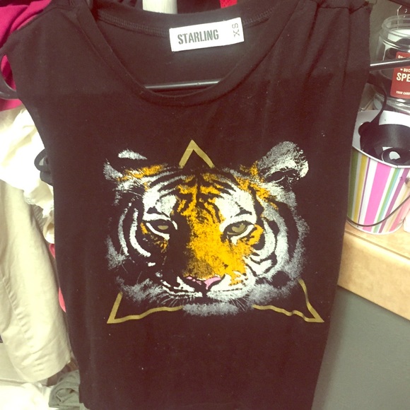 Cute muscle tee