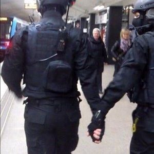 Meet your Posher, Zurai