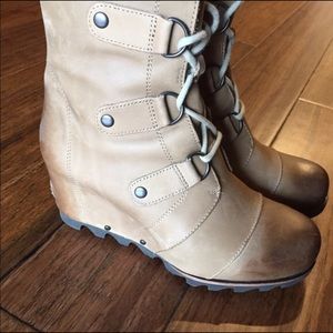 Sorel Joan of arctic wedge boot