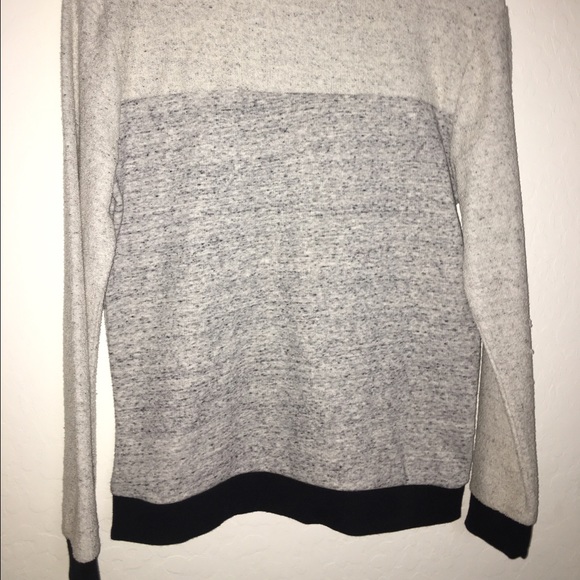 Crew Neck long sleeve shirt - Picture 4 of 4