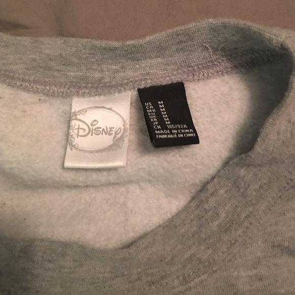 forever 21 disney collection mickey sweater - Picture 3 of 3