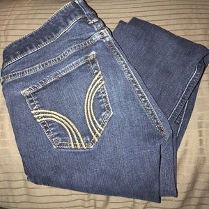 Hollister dark wash skinny jeans
