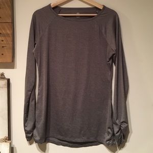 Long sleeve running top