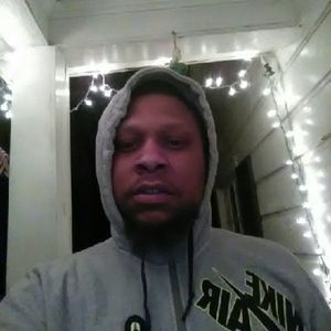 Meet your Posher, Perry