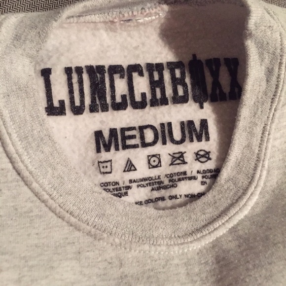 Urban Outfitters Sweatshirt - Picture 3 of 4