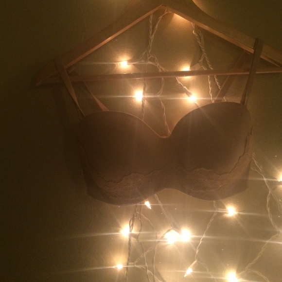 Victoria's Secret strapless bra 32 DDD