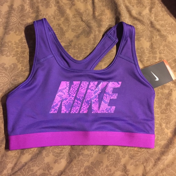 Nike sports bra