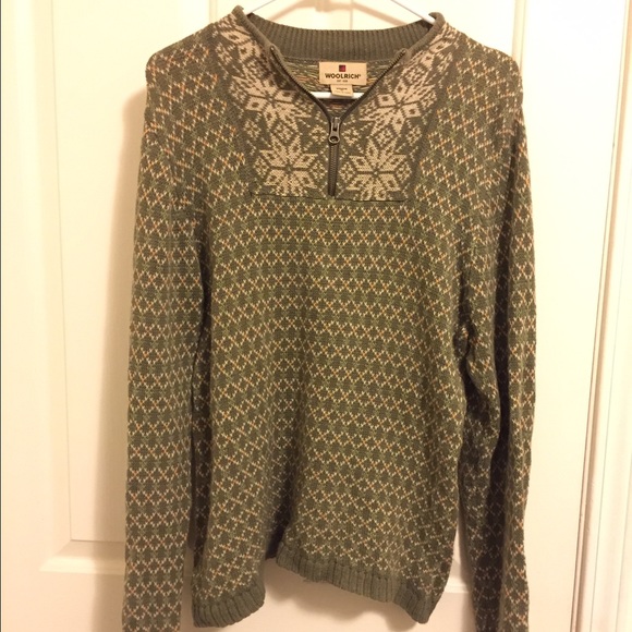 Women's Woolrich sweater