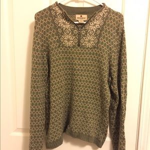 Women's Woolrich sweater