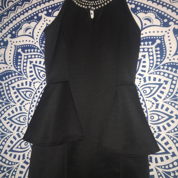 BLACK PEARL COLLARED PEPLUM DRESS - Picture 4 of 4