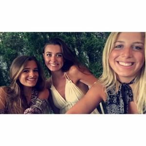 Meet your Posher, Michaela