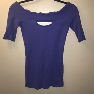 Off blue quarter sleeve top