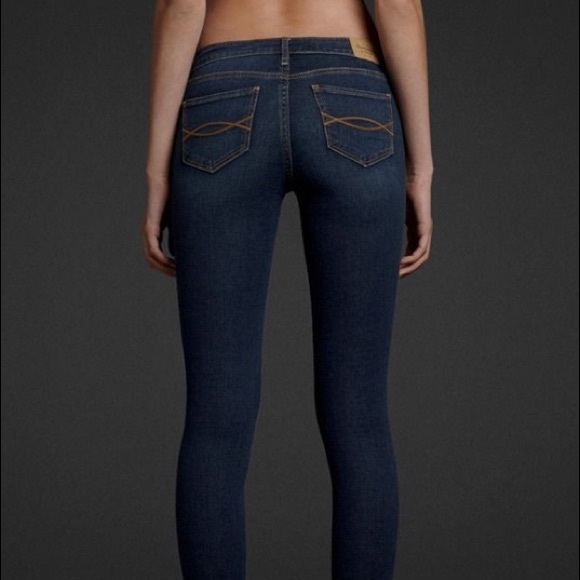 Abercrombie and fitch jeans, perfect!