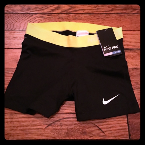 BNWT Nike Pro Dri-fit shorts