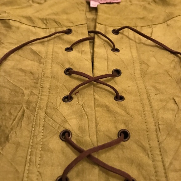 💕SOLD💕Calypso lace up sailor style crop top - Picture 3 of 3