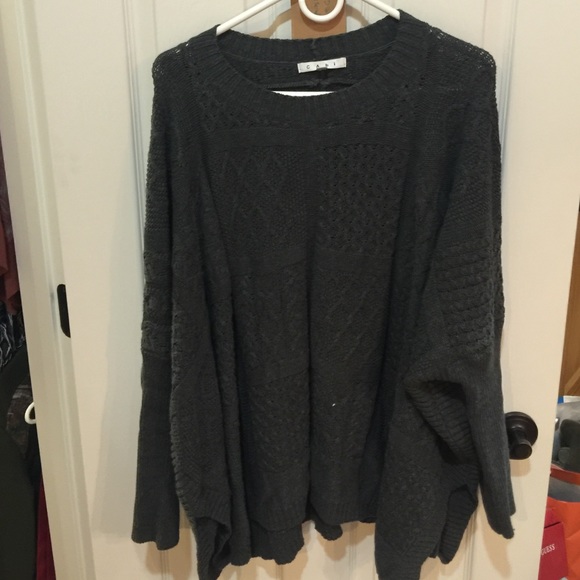 Cabi size medium sweater