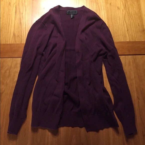 Forever 21 burgundy cardigan