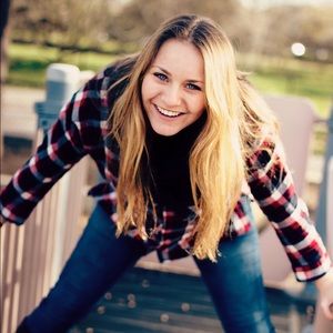 Meet your Posher, Brea