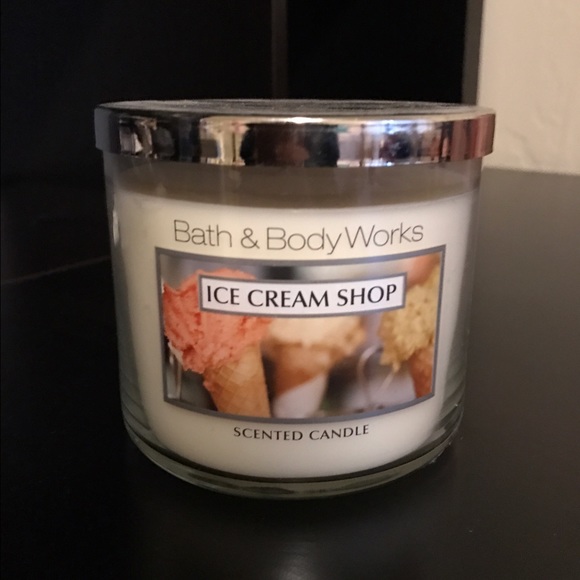 Bath and Body Works Ice Cream Shop 3-Wick Candle