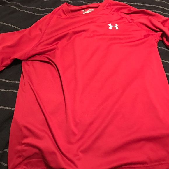 Red Under Armour Heat Gear Short Sleeve