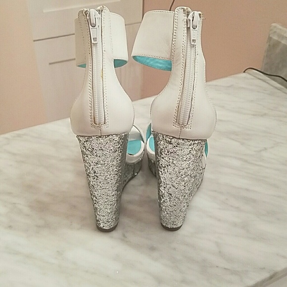 Glitter wedge heels size 4.5 - Picture 3 of 4