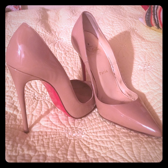 So kate nude Christian louboutin pump