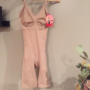 NWT SPANX Nude Shape Suit- medium