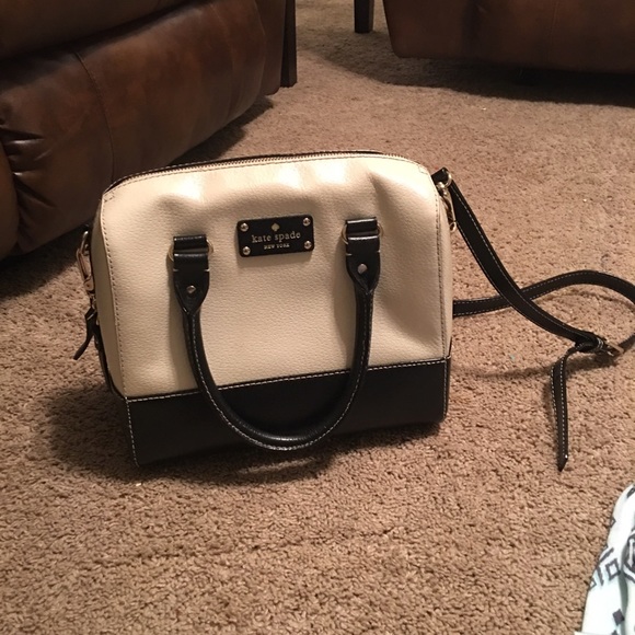 Kate spade purse