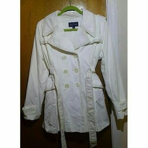 Jones New York signature- womens white coat
