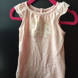 Baby girl Gap onesie 3M