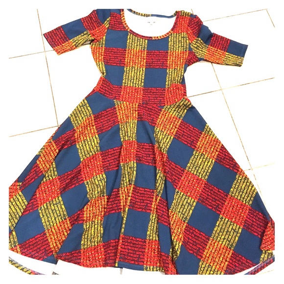 NWOT LULAROE NICOLE M