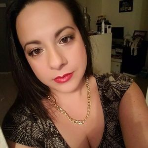 Meet your Posher, Karla