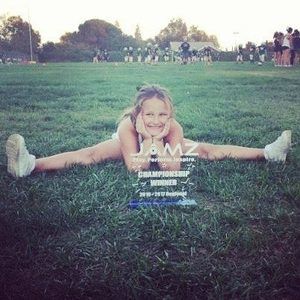 Meet your Posher, Carey