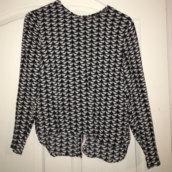 Silk Hi Lo Cat Shirt <super rad>