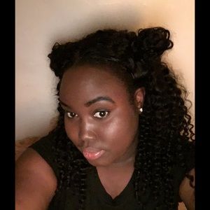 Meet your Posher, Keva