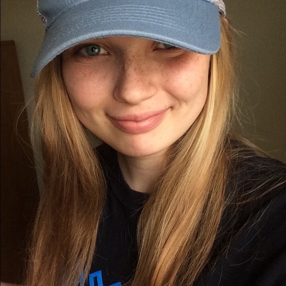 Meet your Posher, Bethany