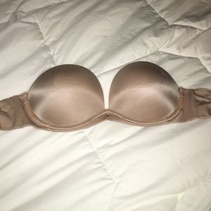 VICTORIAS SECRET VERY SEXY STRAPLESS BRA