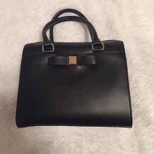 NWT Kate Spade Ashton Purse