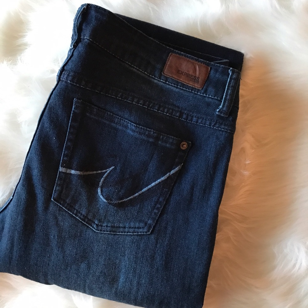 Express size 10 dark wash jeans